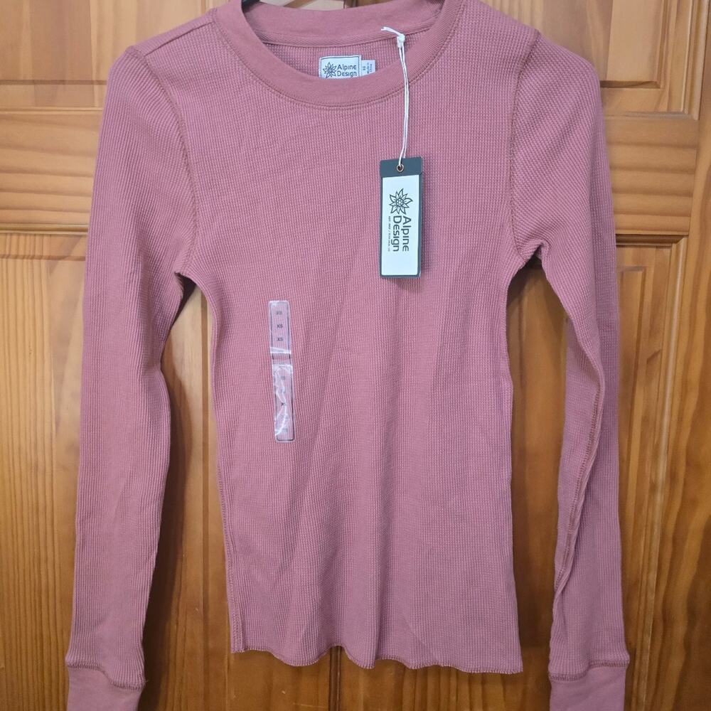 Alpine Design YOUTH Small coral red shade long-sleeved shirt! BRAND NEW